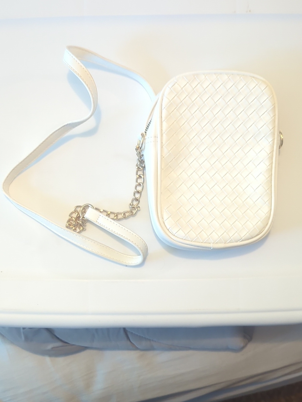 White Woven Crossbody Bag - Elegant Women’s Shoulder Bag